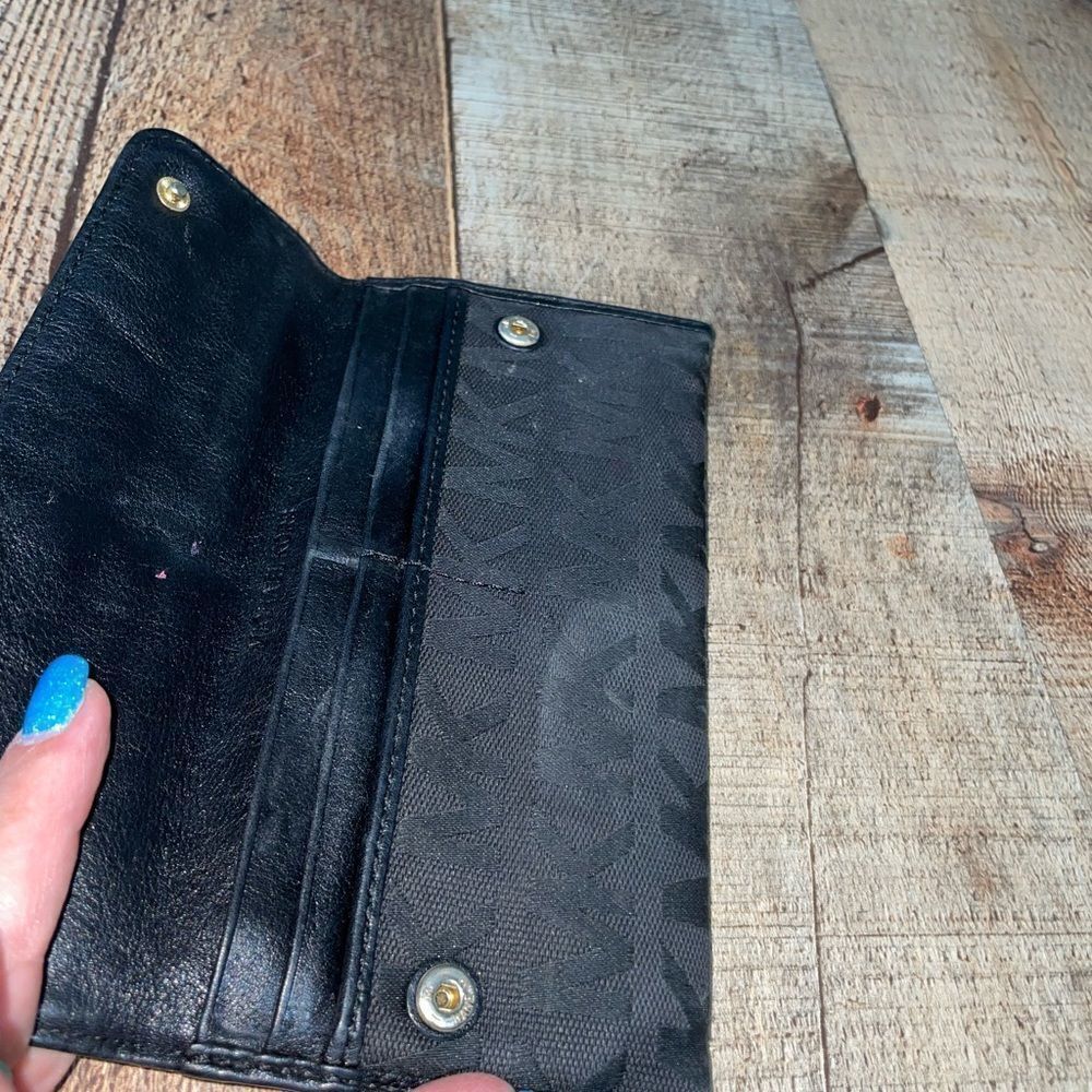 Michael Kors black fabric wallet - Picture 12 of 13